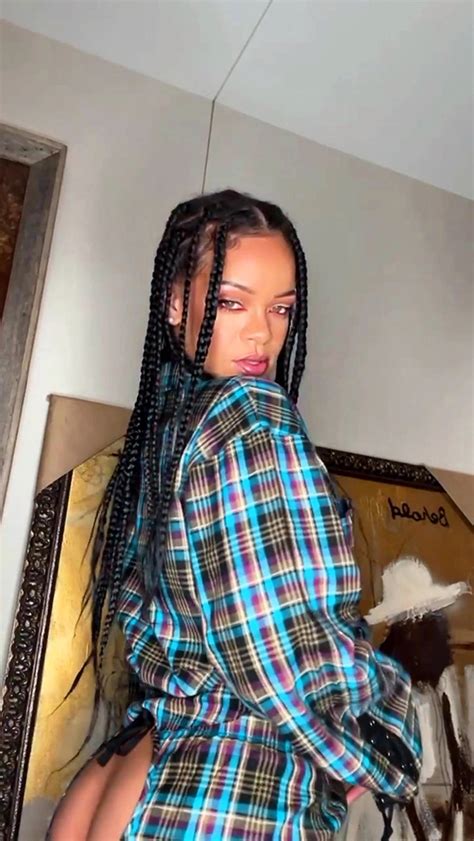 rihanna bending over|Rihanna gets naked in sexiest photoshoot ever from behind the。